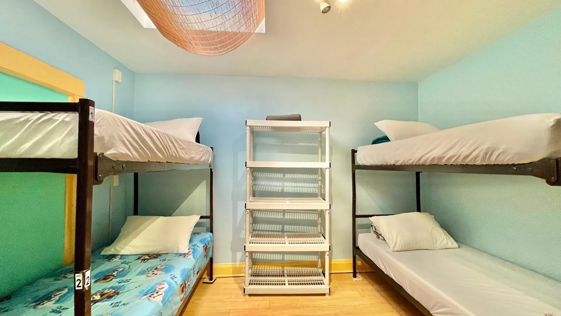 गेस्ट हाउस The Only Backpacker'S Inn (Adults Only)