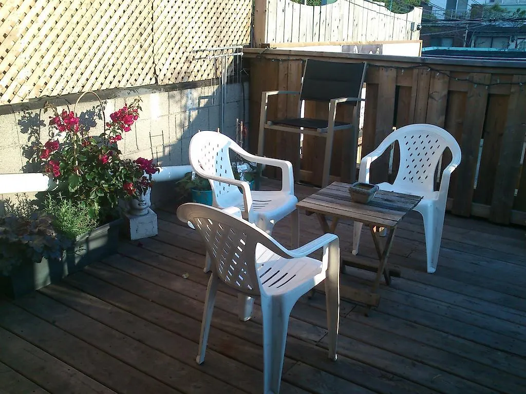 The Only Backpacker'S Inn (Adults Only) गेस्ट हाउस