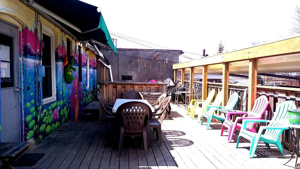 The Only Backpacker'S Inn (Adults Only)