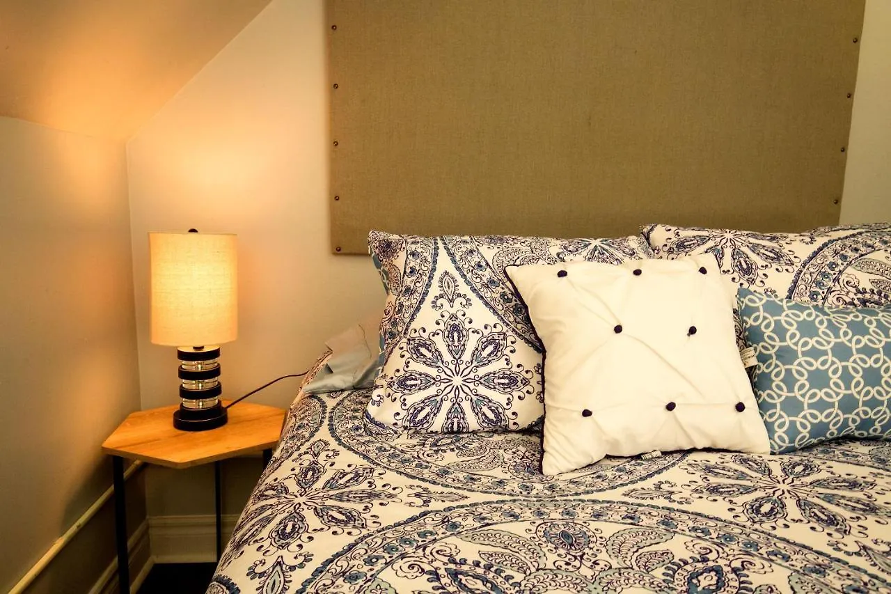 The Only Backpacker'S Inn (Adults Only) Toronto